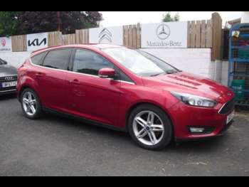2015 (15) - 1.0T EcoBoost Zetec Hatchback 5dr Petrol Manual Euro 6 (s/s) (100 ps)