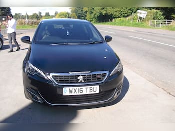 Used Peugeot 308 2016 for sale - 79843500: Photo