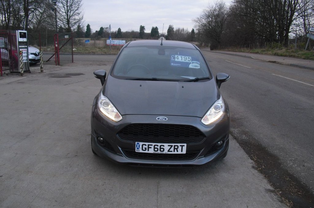 Used Ford Fiesta 2016 for sale - 77609175: Photo 2