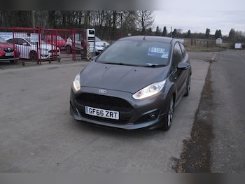 Used Ford Fiesta 2016 for sale - 77609175: Photo