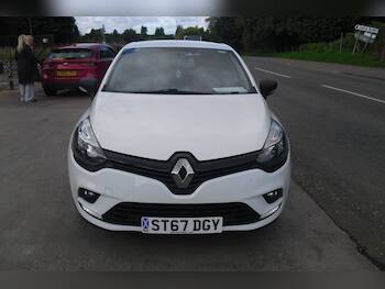 Used Renault Clio 2017 for sale - 79843503: Photo