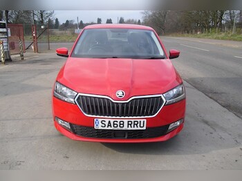 Used Skoda Fabia 2018 for sale - 77693391: Photo