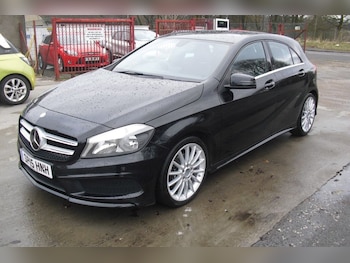 Used Mercedes-Benz A-Class 2015 for sale - 77302450: Photo