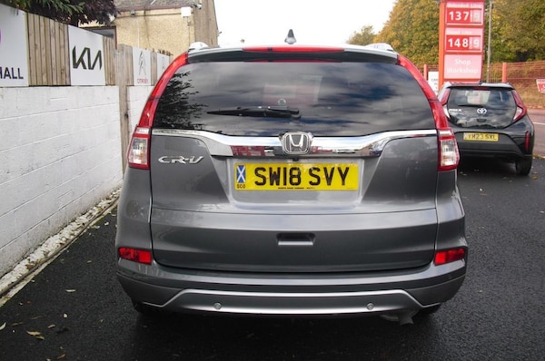 Used Honda CR-V 2018 for sale - 76323578: Photo 4
