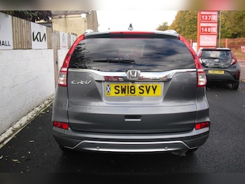 Used Honda CR-V 2018 for sale - 76323578: Photo