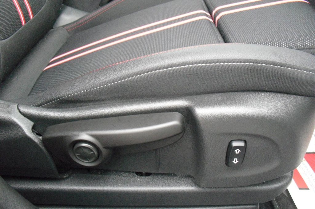 Used Vauxhall Crossland 2021 for sale - 77111133: Photo 21