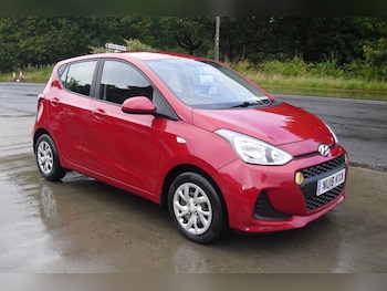 Used Hyundai i10 2018 for sale - 75896765: Photo