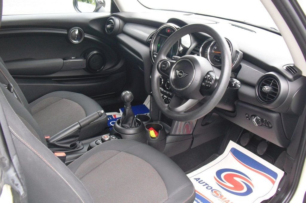 Used MINI Hatch 2019 for sale - 76055872: Photo 10