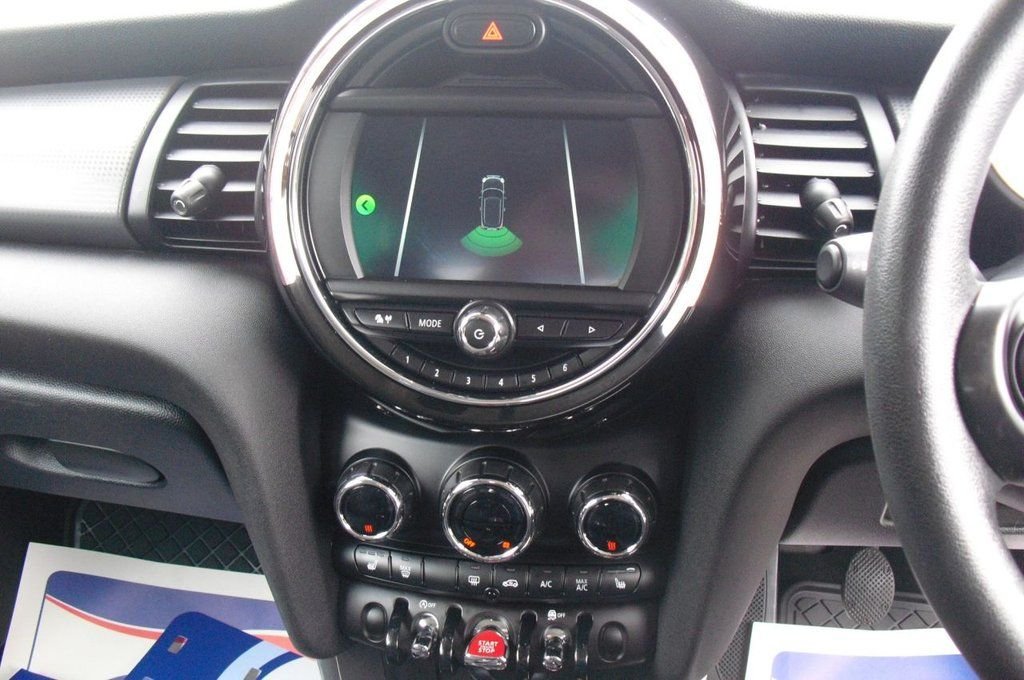 Used MINI Hatch 2019 for sale - 76055872: Photo 13