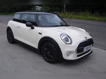 Used MINI Hatch 2019 for sale - 76055872: Photo