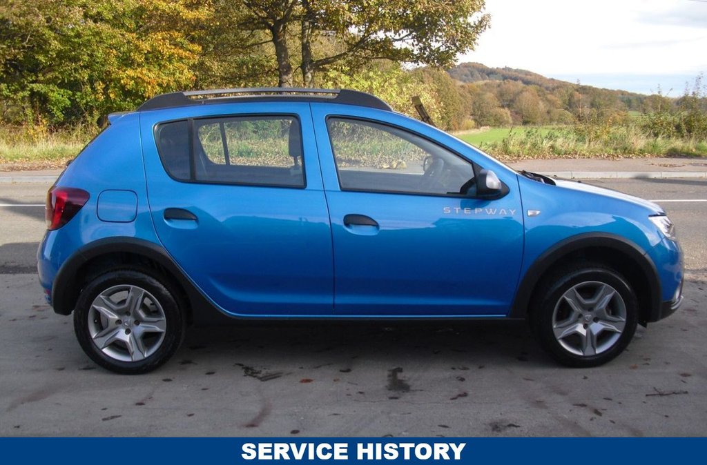 Used Dacia Sandero Stepway 2020 for sale - 76323477: Photo 1