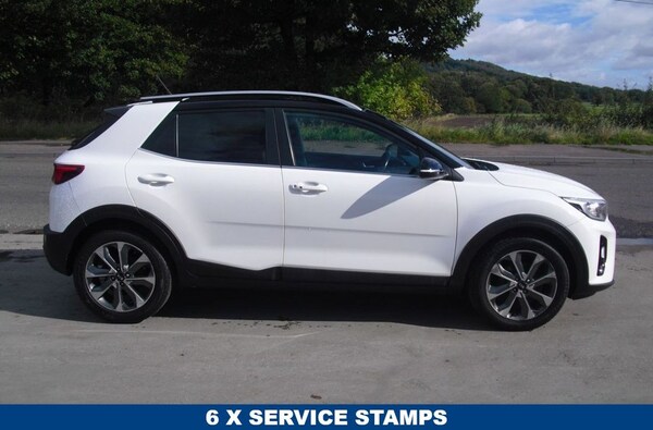 Used Kia Stonic 2018 for sale - 76055879: Photo 1