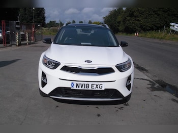 Used Kia Stonic 2018 for sale - 76055879: Photo 3
