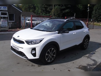 Used Kia Stonic 2018 for sale - 76055879: Photo 4