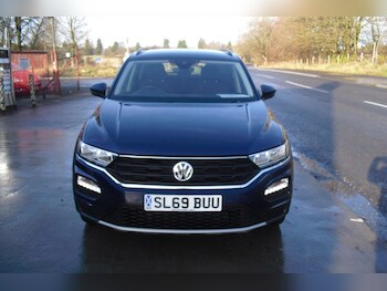 Used Volkswagen T-Roc 2019 for sale - 77341984: Photo