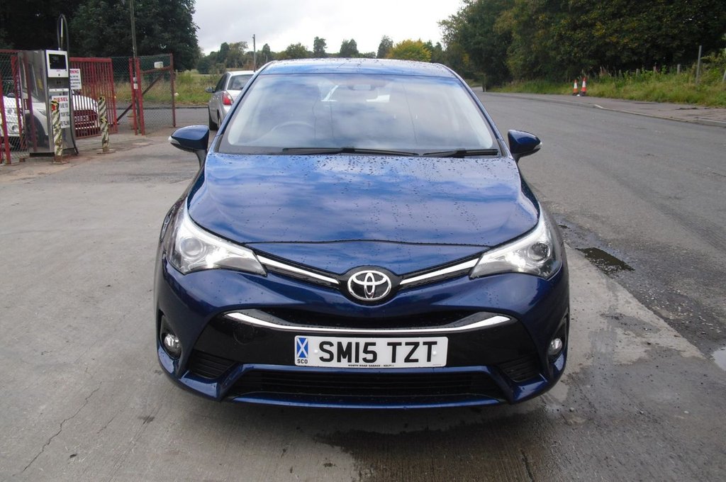 Used Toyota Avensis 2015 for sale - 76055878: Photo 3