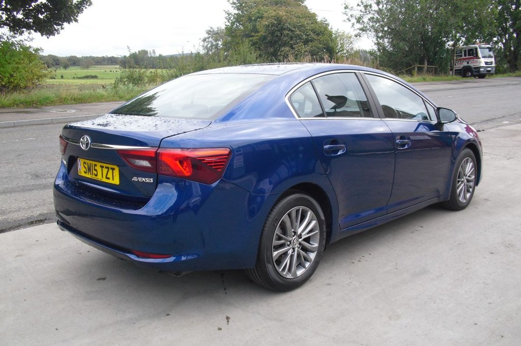 Used Toyota Avensis 2015 for sale - 76055878: Photo 6