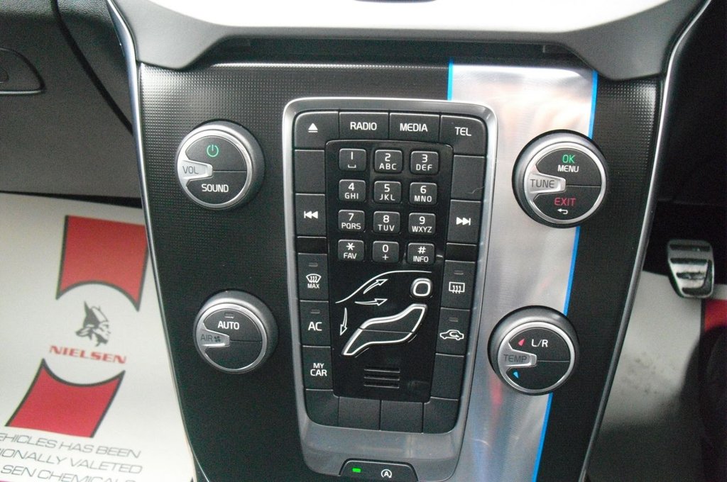 Used Volvo V40 2015 for sale - 78097225: Photo 11