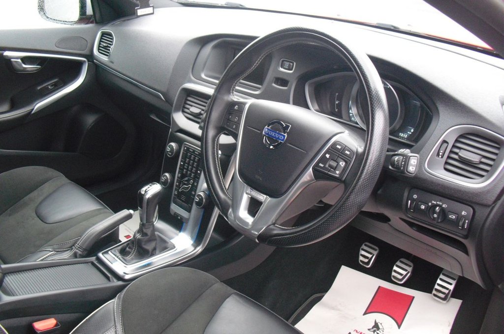 Used Volvo V40 2015 for sale - 78097225: Photo 14