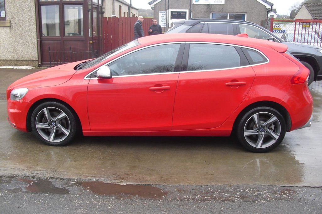 Used Volvo V40 2015 for sale - 78097225: Photo 5