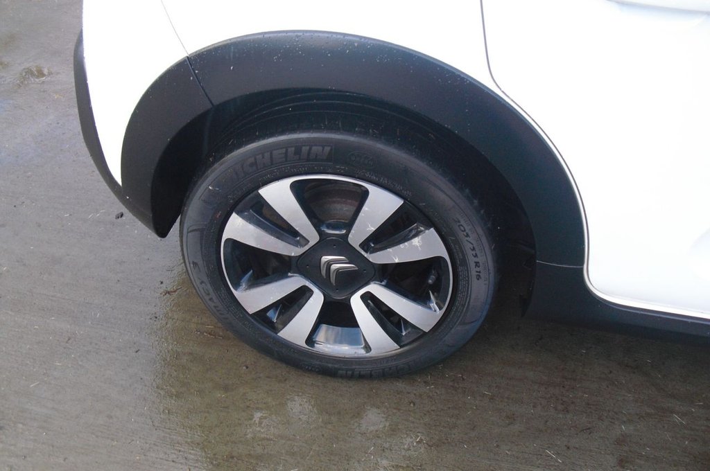 Used Citroen C3 2017 for sale - 77621365: Photo 11