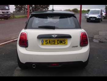 Used MINI Hatch 2019 for sale - 75359063: Photo