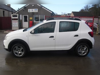 Used Dacia Sandero Stepway 2020 for sale - 77609202: Photo