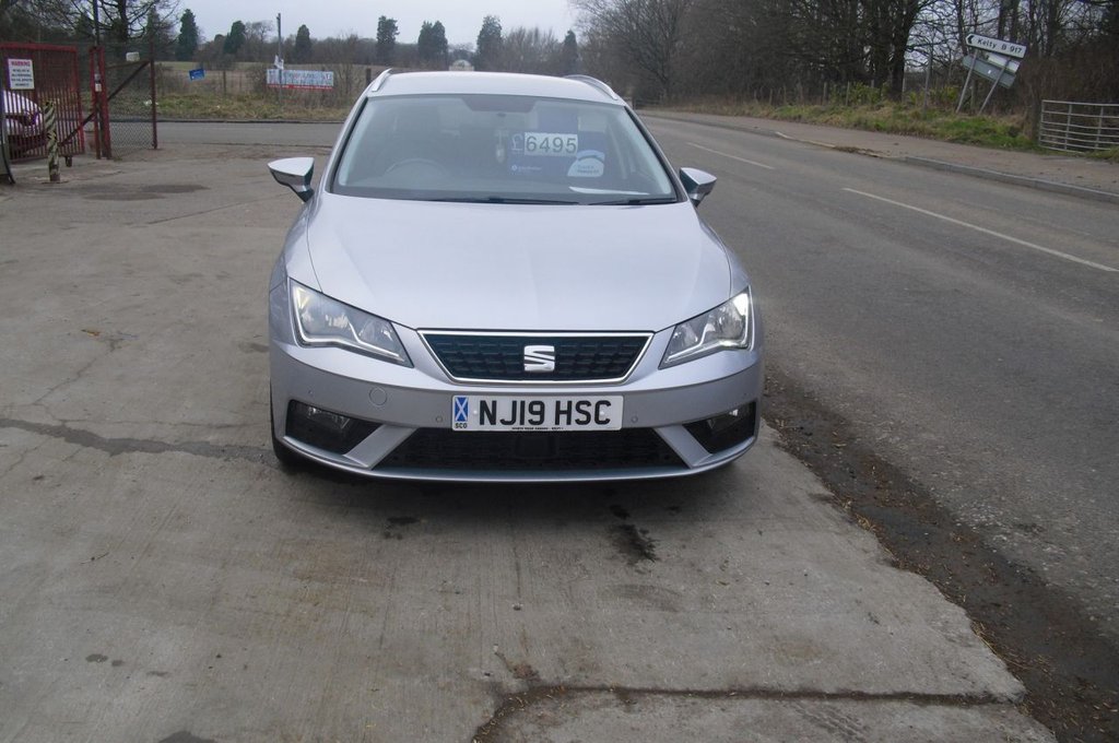 Used SEAT Leon 2019 for sale - 77608824: Photo 2