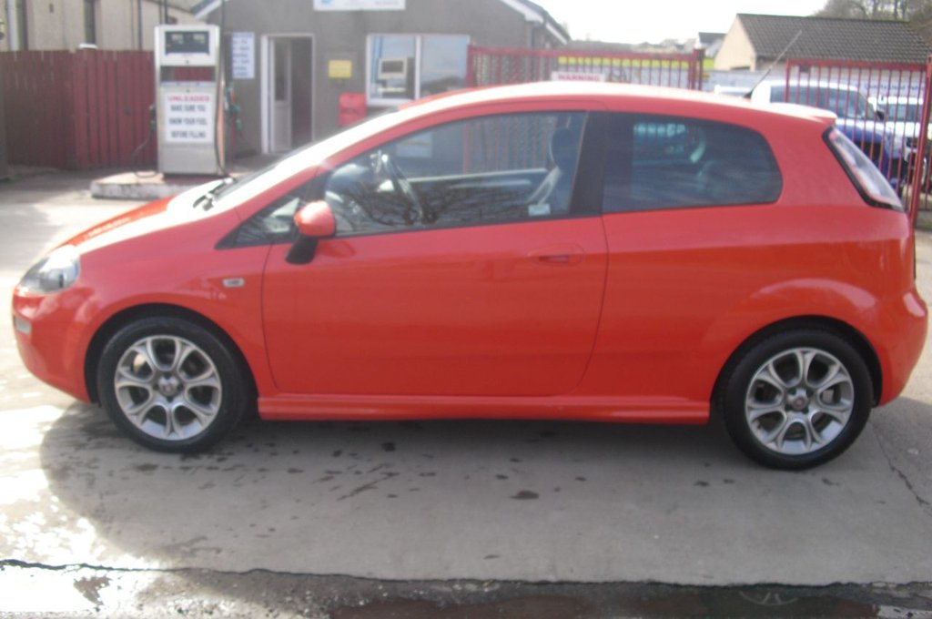 Used Fiat Punto 2014 for sale - 77936412: Photo 4