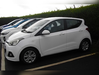 Used Hyundai i10 2014 for sale - 76430230: Photo