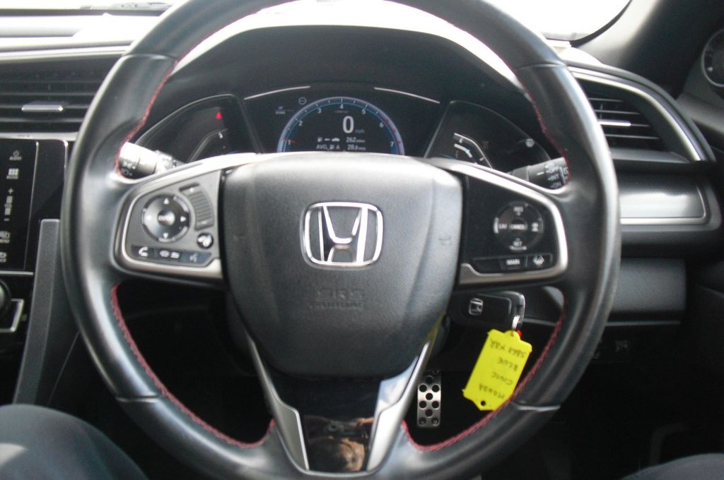 Used Honda Civic 2018 for sale - 77693057: Photo 9