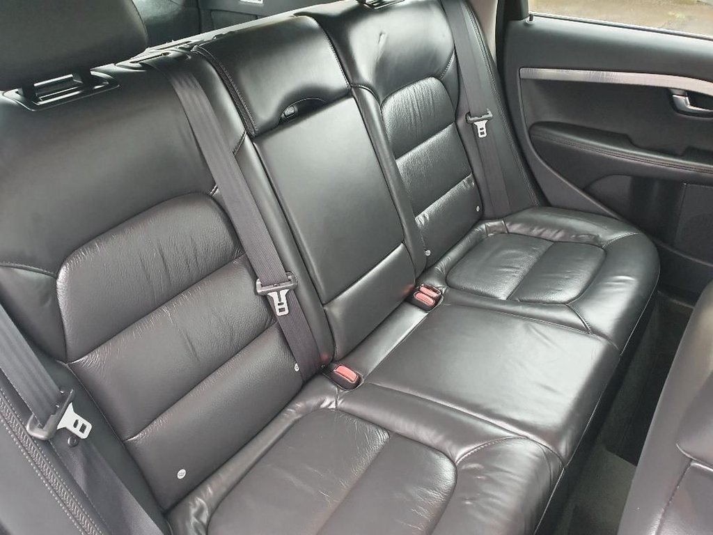 Used Volvo XC70 2011 for sale - 77422335: Photo 12