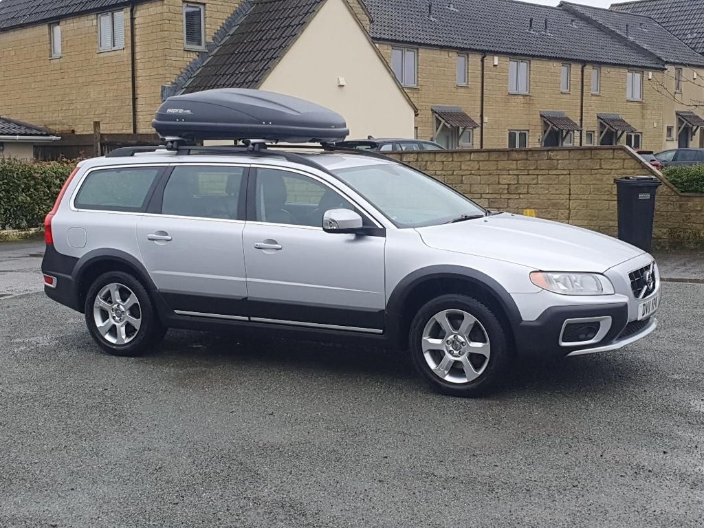 Used Volvo XC70 2011 for sale - 77422335: Photo 4