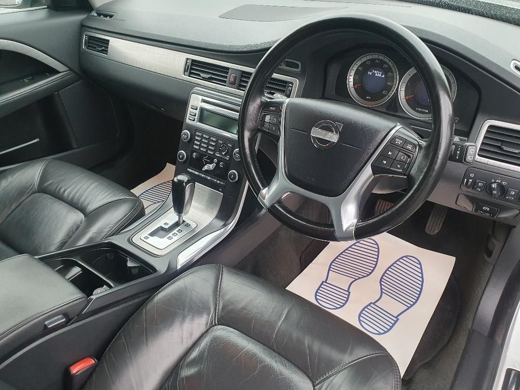 Used Volvo XC70 2011 for sale - 77422335: Photo 9