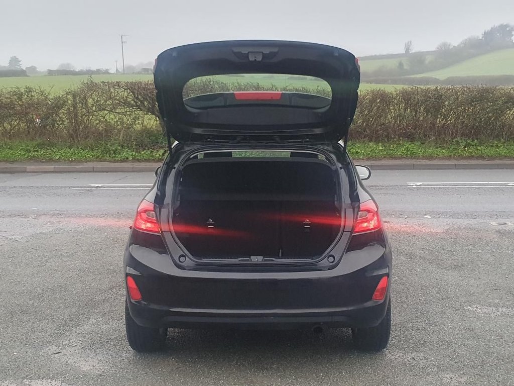 Used Ford Fiesta 2018 for sale - 76986153: Photo 8