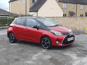 Used Toyota Yaris 2016 for sale - 79494154: Photo