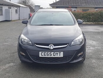 Used Vauxhall Astra 2015 for sale - 78044345: Photo