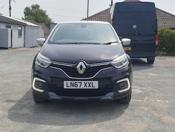 Used Renault Captur 2017 for sale - 79313704: Photo