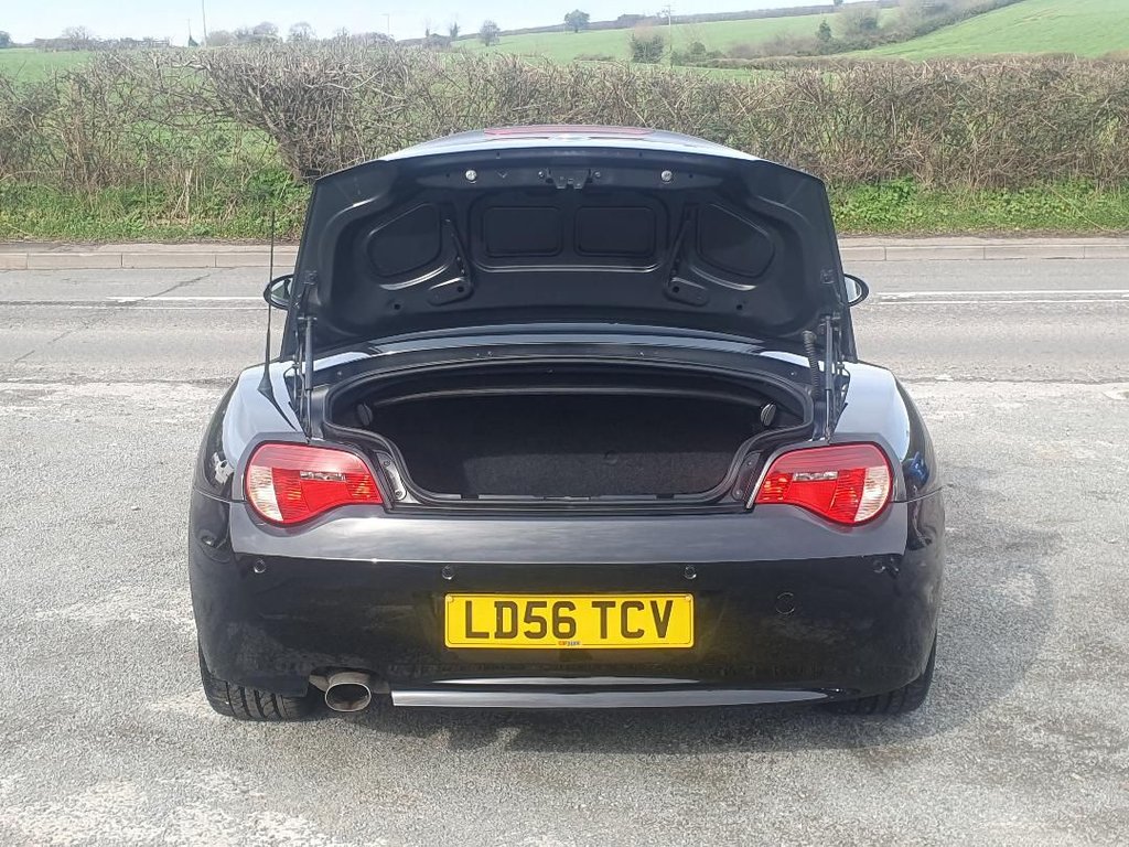 Used BMW Z4 2006 for sale - 77836025: Photo 9