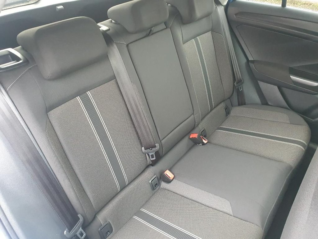 Used Volkswagen T-Roc 2018 for sale - 76973871: Photo 11