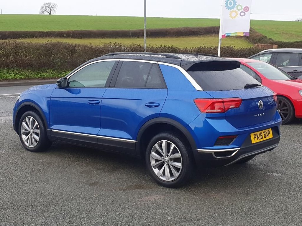 Used Volkswagen T-Roc 2018 for sale - 76973871: Photo 6