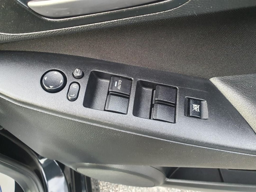 Used Mazda Mazda3 2013 for sale - 76686544: Photo 12