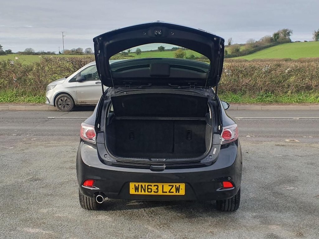 Used Mazda Mazda3 2013 for sale - 76686544: Photo 8