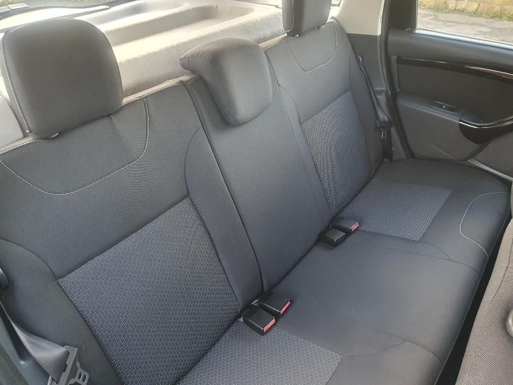 Used Dacia Duster 2014 for sale - 76797530: Photo 9