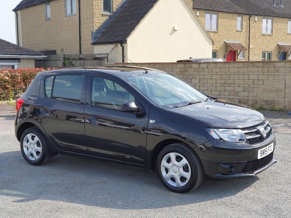 Used Dacia Sandero 2015 for sale - 76322032: Photo 4