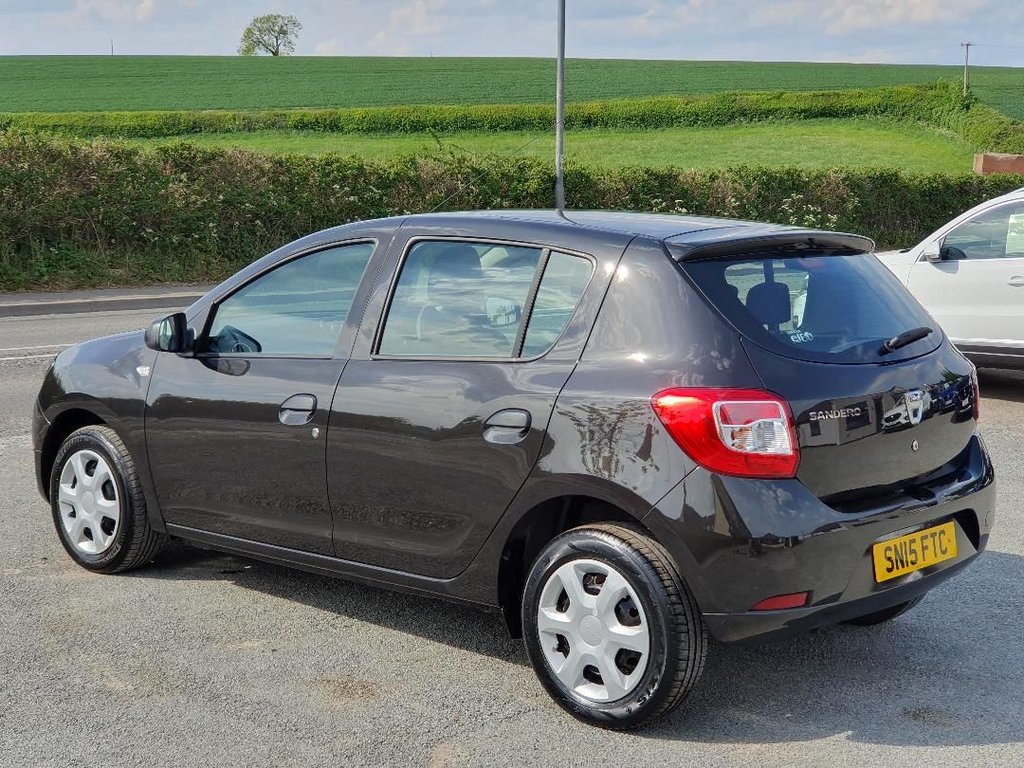 Used Dacia Sandero 2015 for sale - 76322032: Photo 5