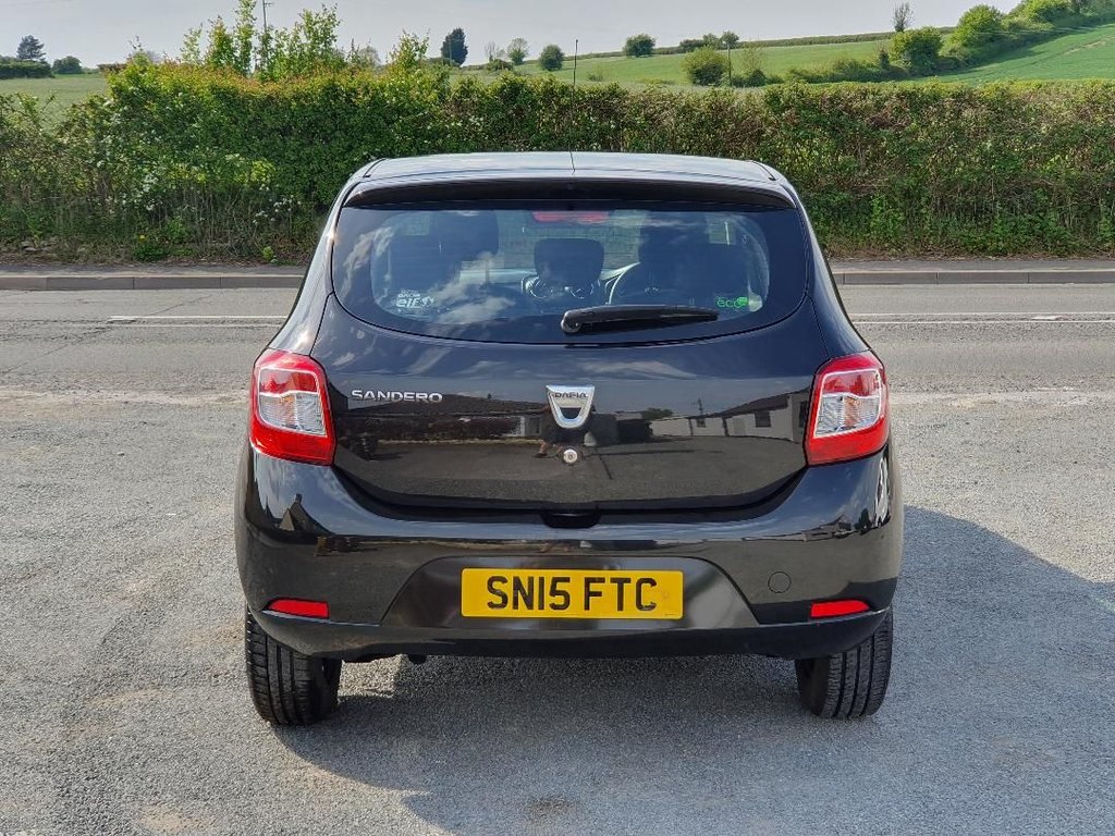 Used Dacia Sandero 2015 for sale - 76322032: Photo 6