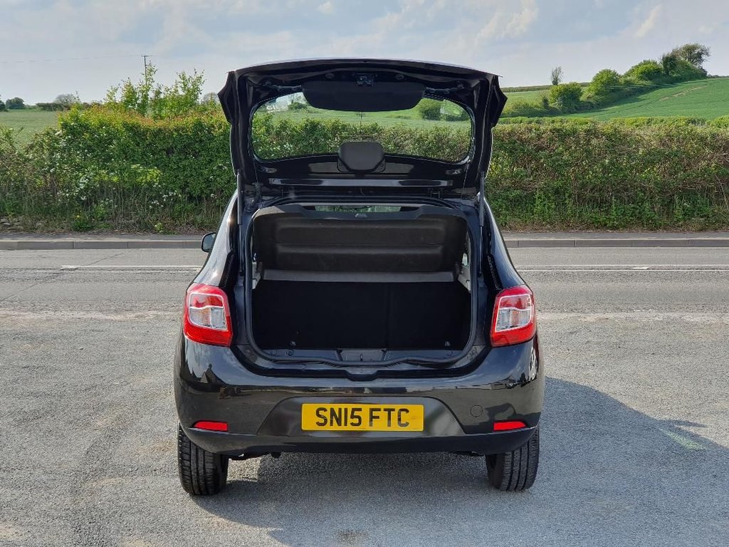 Used Dacia Sandero 2015 for sale - 76322032: Photo 7