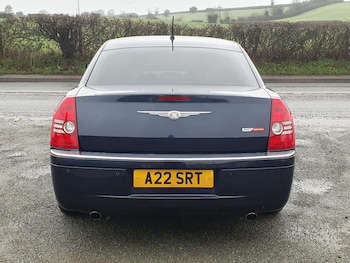 Used Chrysler 300C 2008 for sale - 77534810: Photo