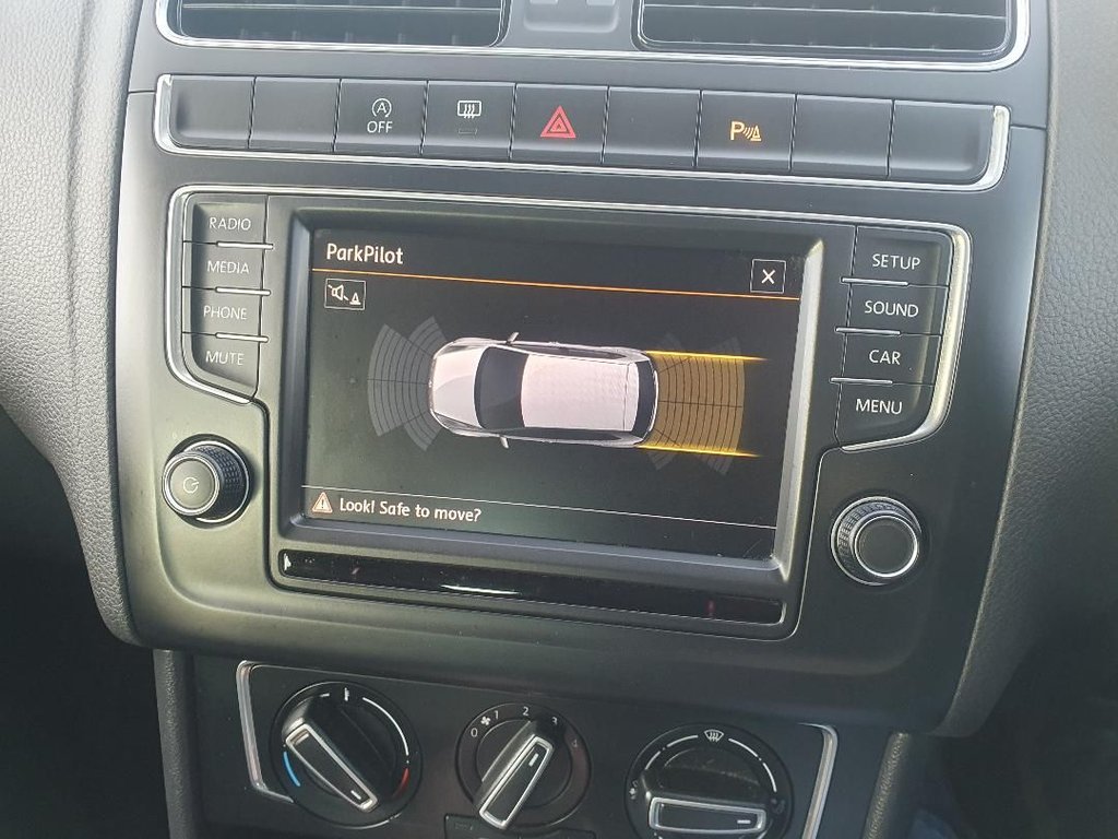 Used Volkswagen Polo 2015 for sale - 77820611: Photo 11